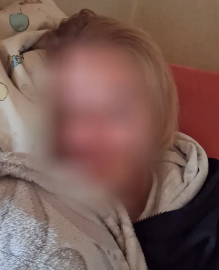 Rebecca, 39