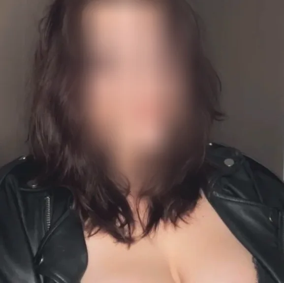 Rieke, 25